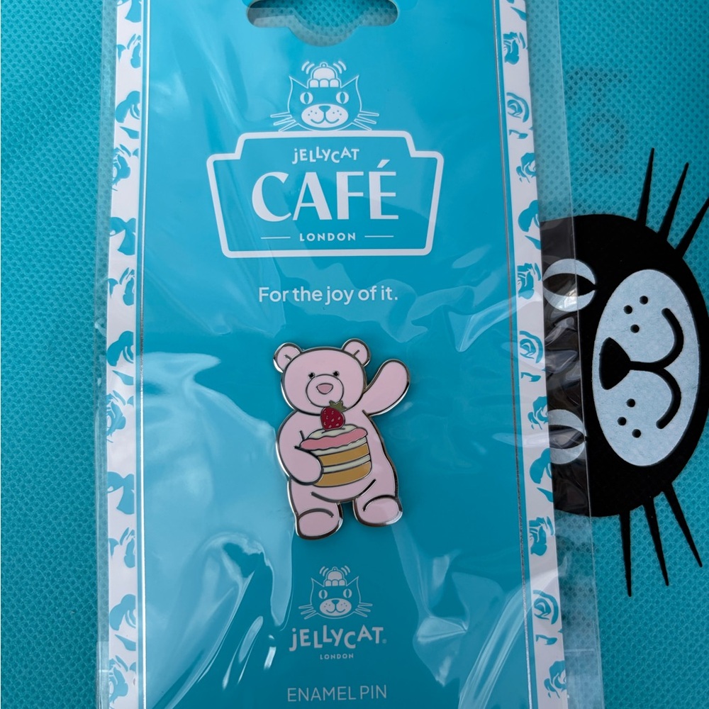 Jellycat Shanghai Exclusive Set (Bear, Teapot, Teacups) 3 Stickers and 3 pins - Picture 5 of 12